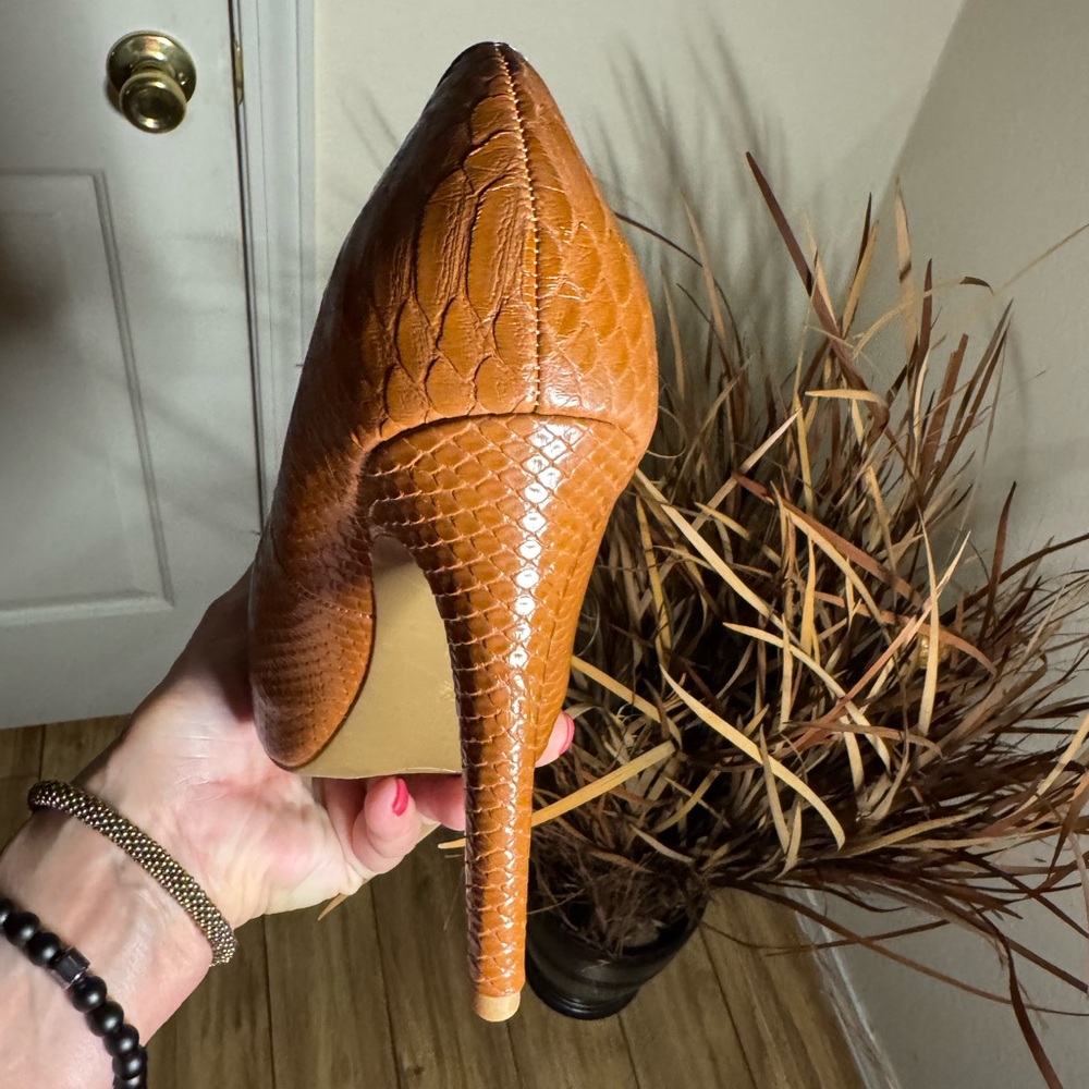 Bcbgeneration Brown Textured Heels - image 8